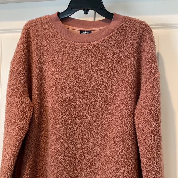 Charles River Apparel Sherpa Lightweight Mauve Sweatshirt Size Medium - Picture 2 of 6
